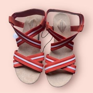 New St. John’s Bay wedged sandal
